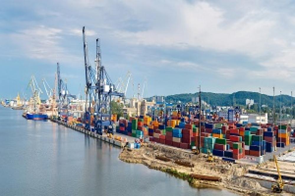 Port of Gdansk connects Poland and Singapore